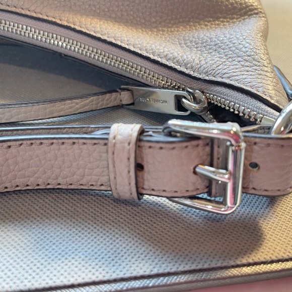 Michael Kors Lupita Should Hobo Bag in Grey - Picture 7 of 7